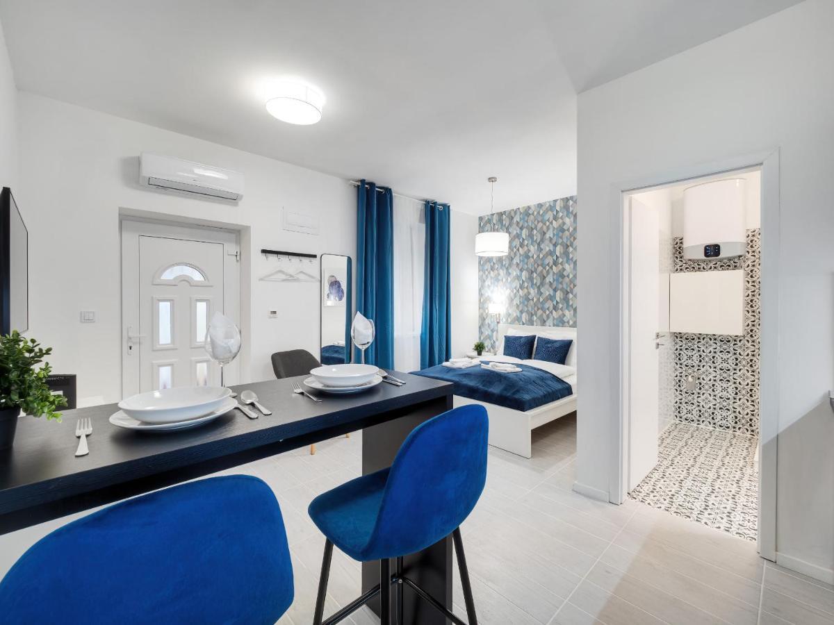 And New With Ac Apartament